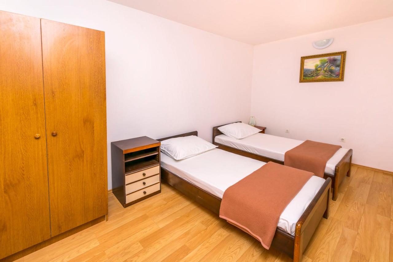 Apartments Cvitkovic Rogoznica  Eksteriør billede